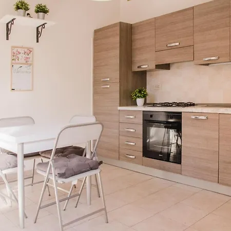 Lägenhet 12 - Loft Terrazza Privata Gigante, In Centro A Soli 100m Dal Mare E Spiaggia *